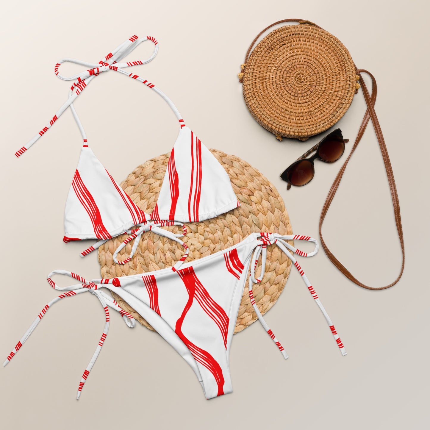 Bikini in tessuto riciclato con lacci - RED SCRETCH